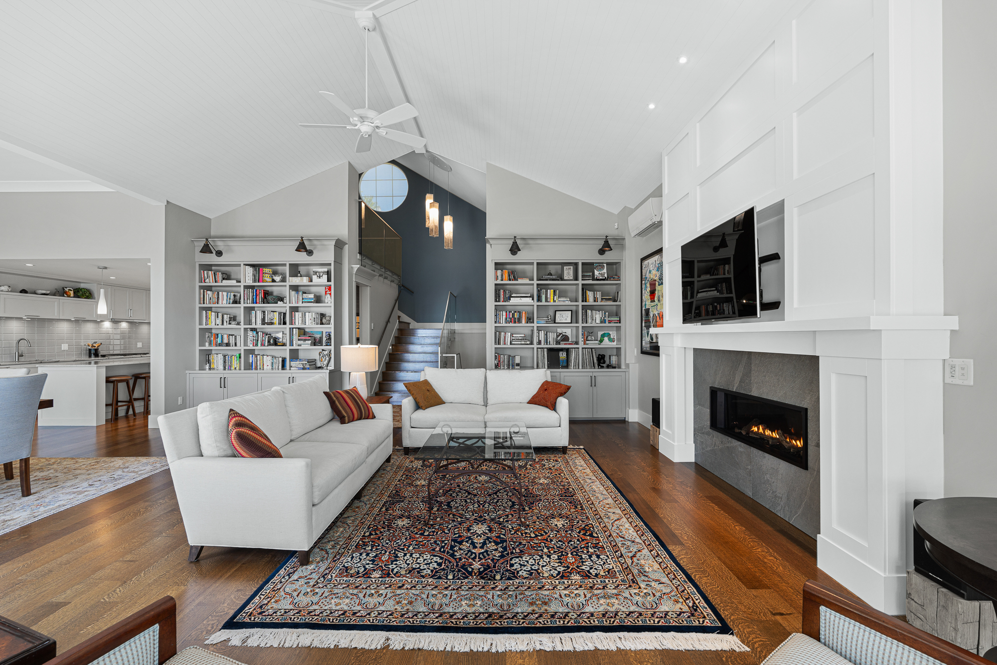 #2 – 5402 West Vista Court